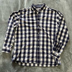 Crown & Ivy Navy and White Gingham Long Sleeve Button Down - Men’s Size XL